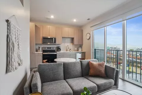Foster St, Pittsburgh, PA 15201