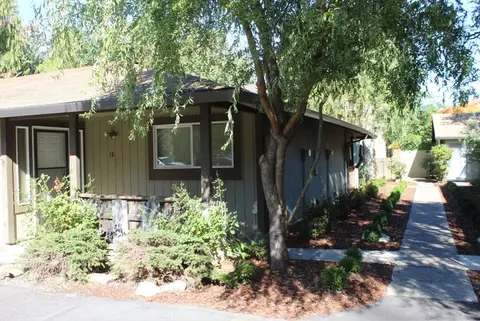 13625 SE Stark St, Portland, OR 97233
