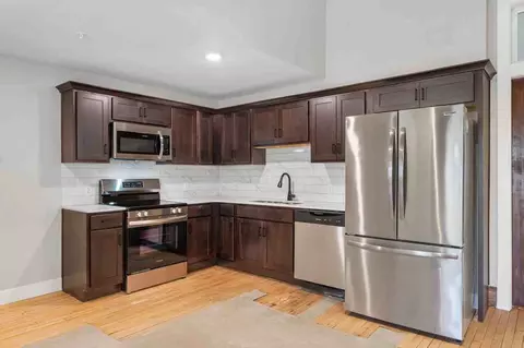 1409 N Washington Ave, Springfield, MO 65802