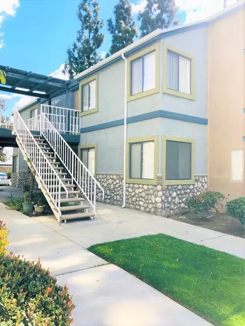 Foothill Blvd, Fontana, CA 92335 photo 3