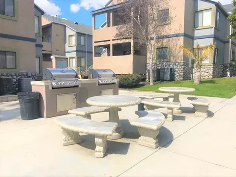 Foothill Blvd, Fontana, CA 92335