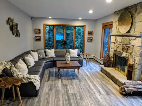 140 Paquette Cir, Twin Mountain, NH 03595