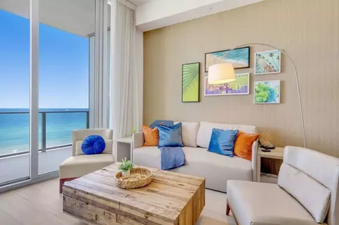4111 S Ocean Dr, Hollywood, FL 33019