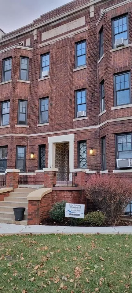 665 W Willis St, Detroit, MI 48201 photo 2