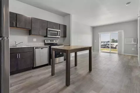 300 20th St S, Brookings, SD 57006