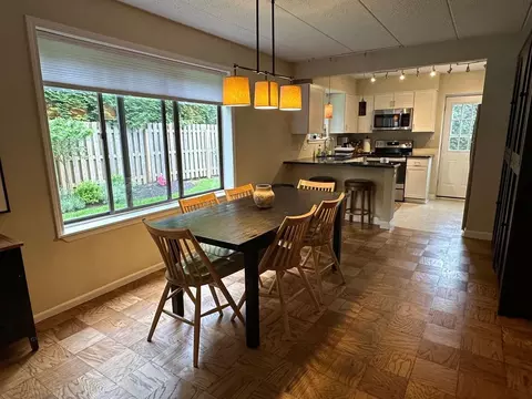 411 W Conestoga Rd, Devon, PA 19333 photo 7