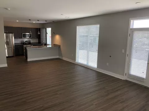 321 S Walnut St, Bloomington, IN 47401 photo 27