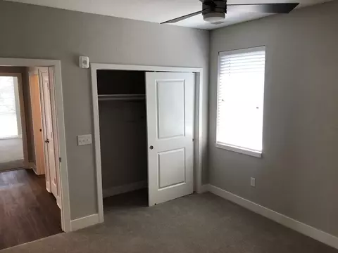 321 S Walnut St, Bloomington, IN 47401 photo 25