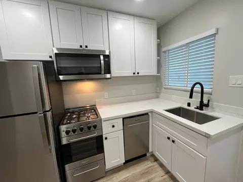 4586 Idaho St, San Diego, CA 92116