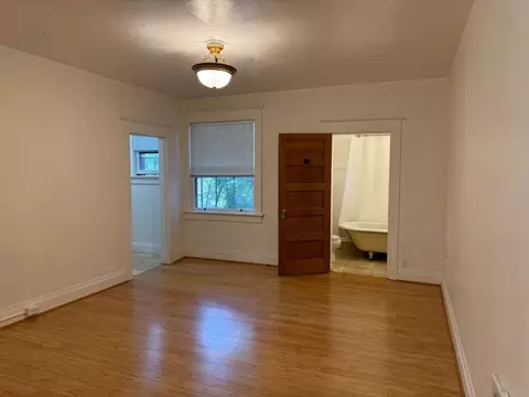 1405 SW Park Ave, Portland, OR 97201