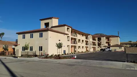 864 Pioneer St, Guadalupe, CA 93434