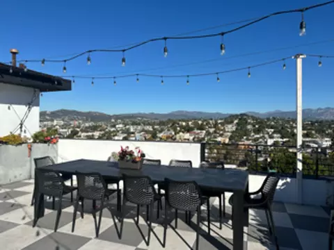 252 N Hoover St, Los Angeles, CA 90004