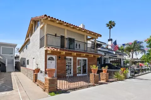 131 Opal Ave, Newport Beach, CA 92662