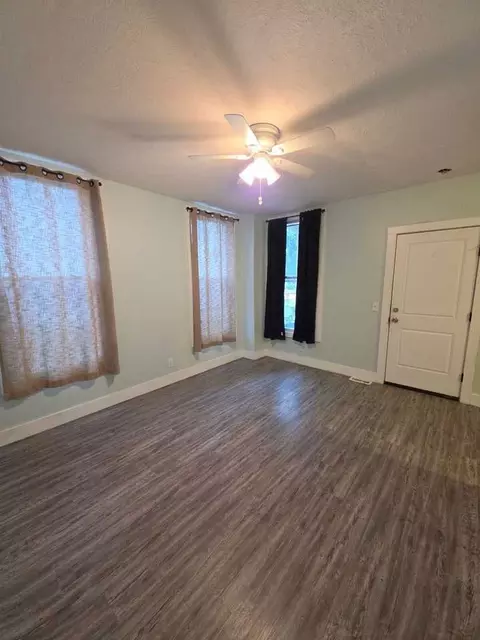 3159 Scranton Rd, Cleveland, OH 44109 photo 2