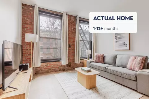 10 Saint Marks Pl, New York, NY 10003