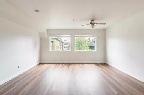 11115 NE 2nd St, Bellevue, WA 98004 photo 68