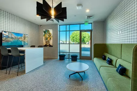 2157 E Apache Blvd, Tempe, AZ 85281 photo 18
