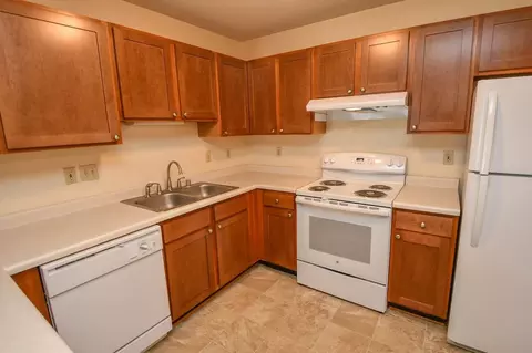 113 Deer Creek Ct, Jefferson, WI 53549