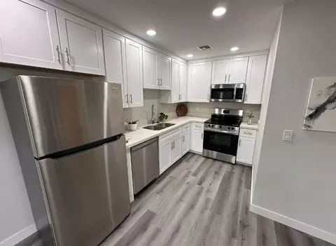 13230 N 22nd St, Phoenix, AZ 85022