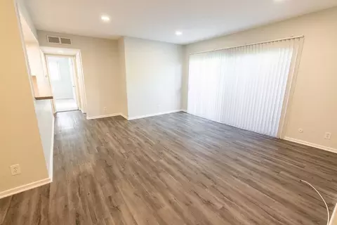 312 S Willaman Dr, Los Angeles, CA 90048