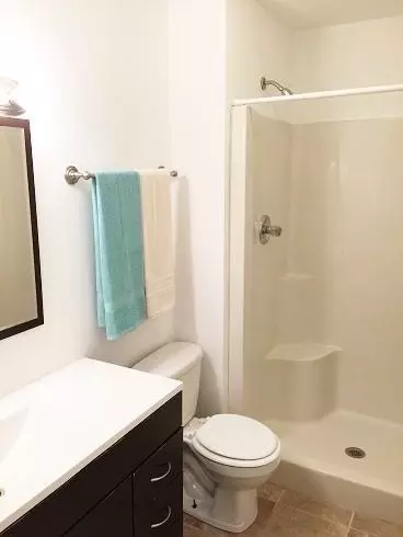 107 E Daniel St, Champaign, IL 61820 photo 4