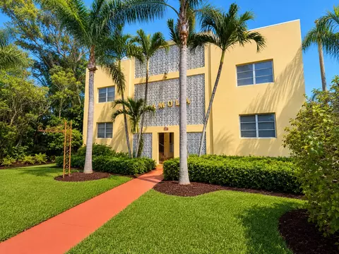 1556 Polk St, Hollywood, FL 33020