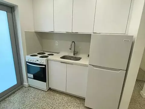 666 NW 35th St, Miami, FL 33127