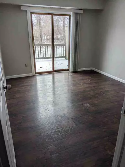 205 Trealout Dr, Fenton, MI 48430 photo 7