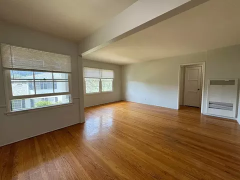 390 Pasadena Ave, South Pasadena, CA 91030