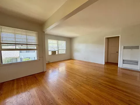 390 Pasadena Ave, South Pasadena, CA 91030