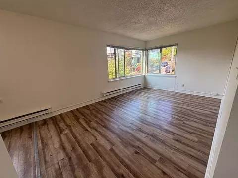 2500 E Denny Way, Seattle, WA 98122