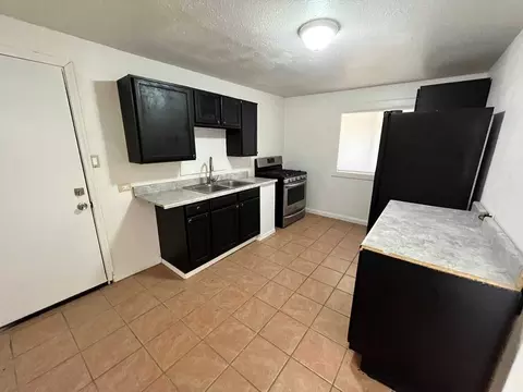 115 E Alturas St, Tucson, AZ 85705
