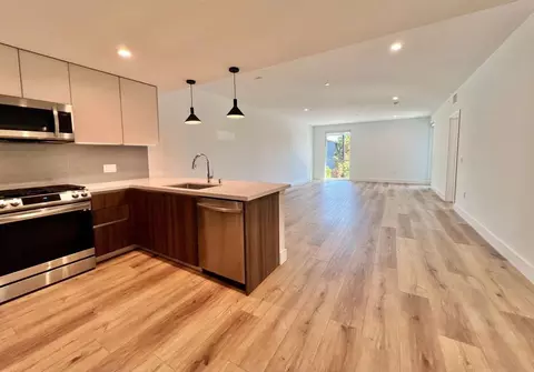 5801 Camerford Ave, Los Angeles, CA 90038