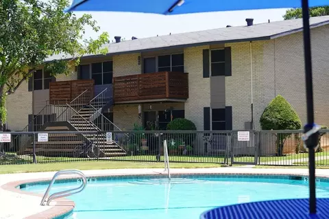 1600 Jones Dr, Arlington, TX 76013 photo 27