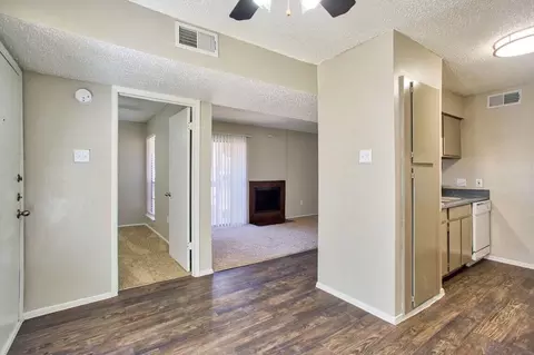 1600 Jones Dr, Arlington, TX 76013 photo 7