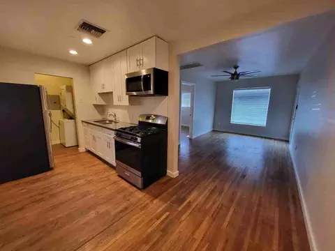 2340 N 11th St, Phoenix, AZ 85006