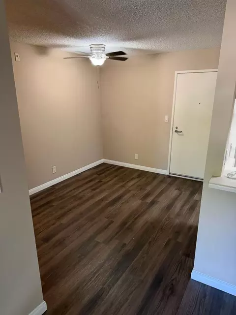 301 Bethany Rd, Burbank, CA 91504 photo 4