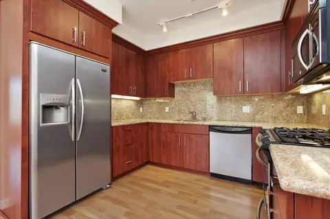 1888 Geneva Ave, San Francisco, CA 94134