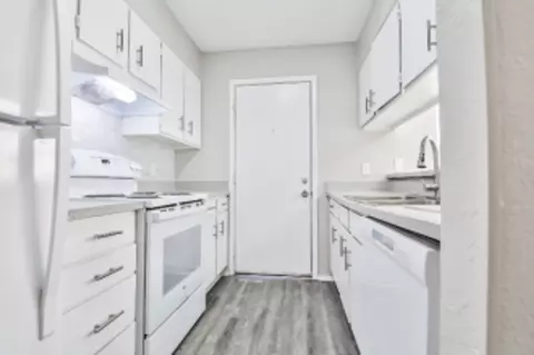 5401 50th St, Lubbock, TX 79414 photo 7