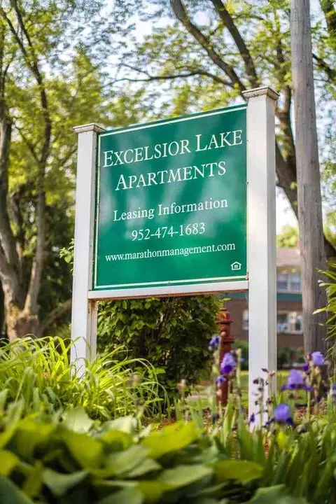 500 Linden St, Excelsior, MN 55331