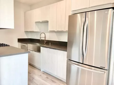 141 N Swall Dr, Los Angeles, CA 90048