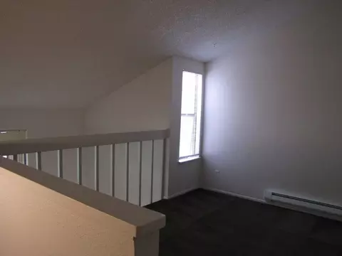 2300 E Barnett Rd, Medford, OR 97504