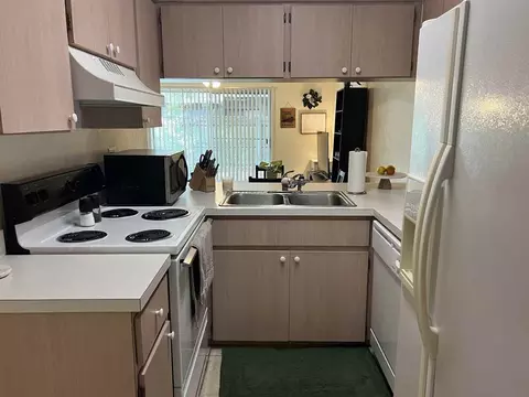 2411 SW 35th Pl, Gainesville, FL 32608 photo 15