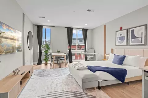 916 N Delaware Ave, Philadelphia, PA 19123
