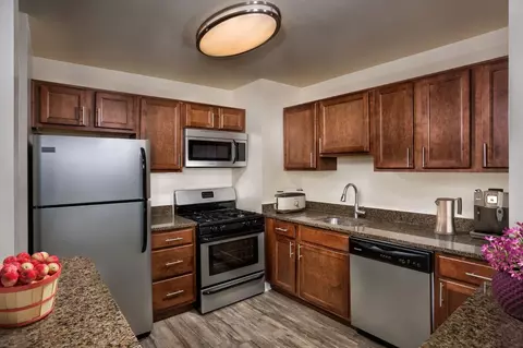 9310 Cherry Hill Rd, College Park, MD 20740 photo 12