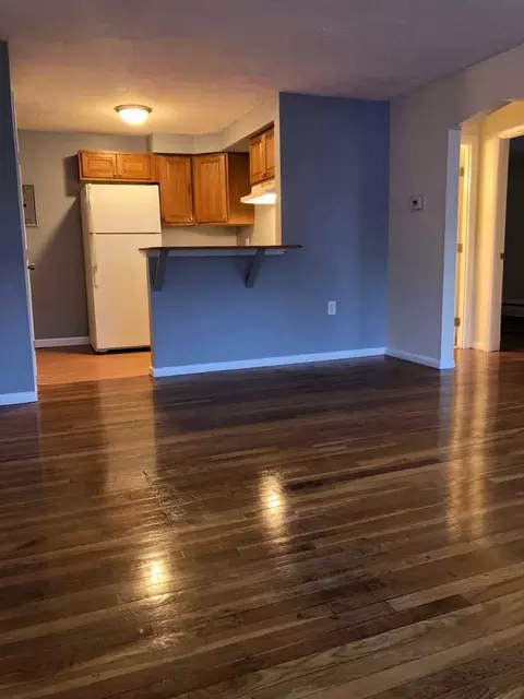 206 Stackpole St, Lowell, MA 01852 photo 11