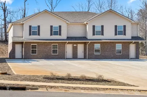 1132 Ziva Ln, Clarksville, TN 37040