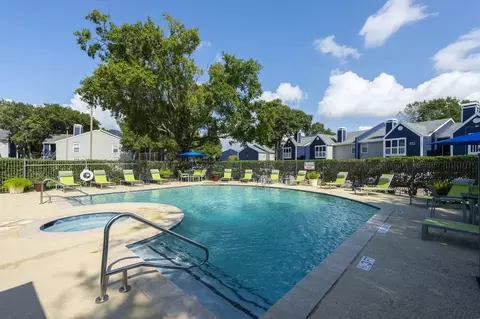 3300 Rollingbrook Dr, Baytown, TX 77521 photo 11