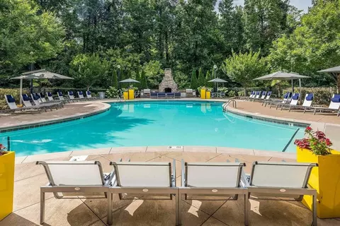 10015 Madison Square Pl, Charlotte, NC 28216 photo 10
