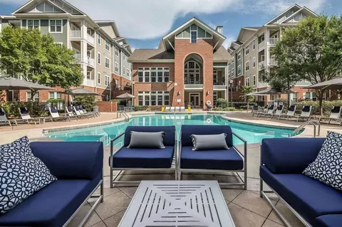 10015 Madison Square Pl, Charlotte, NC 28216 photo 9